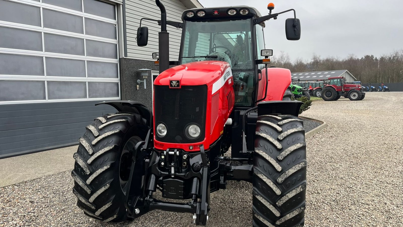 Traktor des Typs Massey Ferguson 6490 Dyna 6 med frontlift, Gebrauchtmaschine in Lintrup (Bild 12)