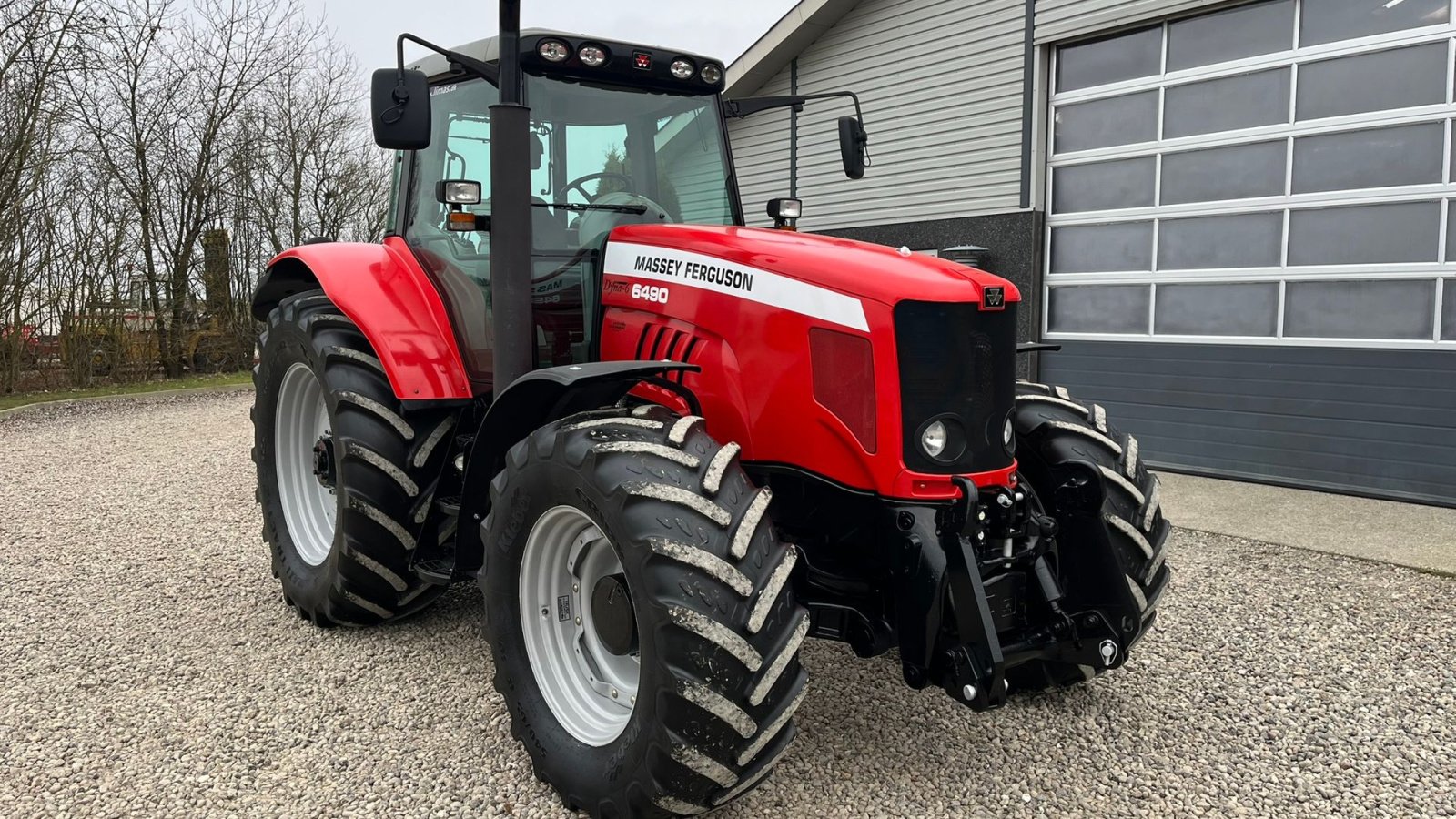 Traktor des Typs Massey Ferguson 6490 Dyna 6 med frontlift, Gebrauchtmaschine in Lintrup (Bild 20)
