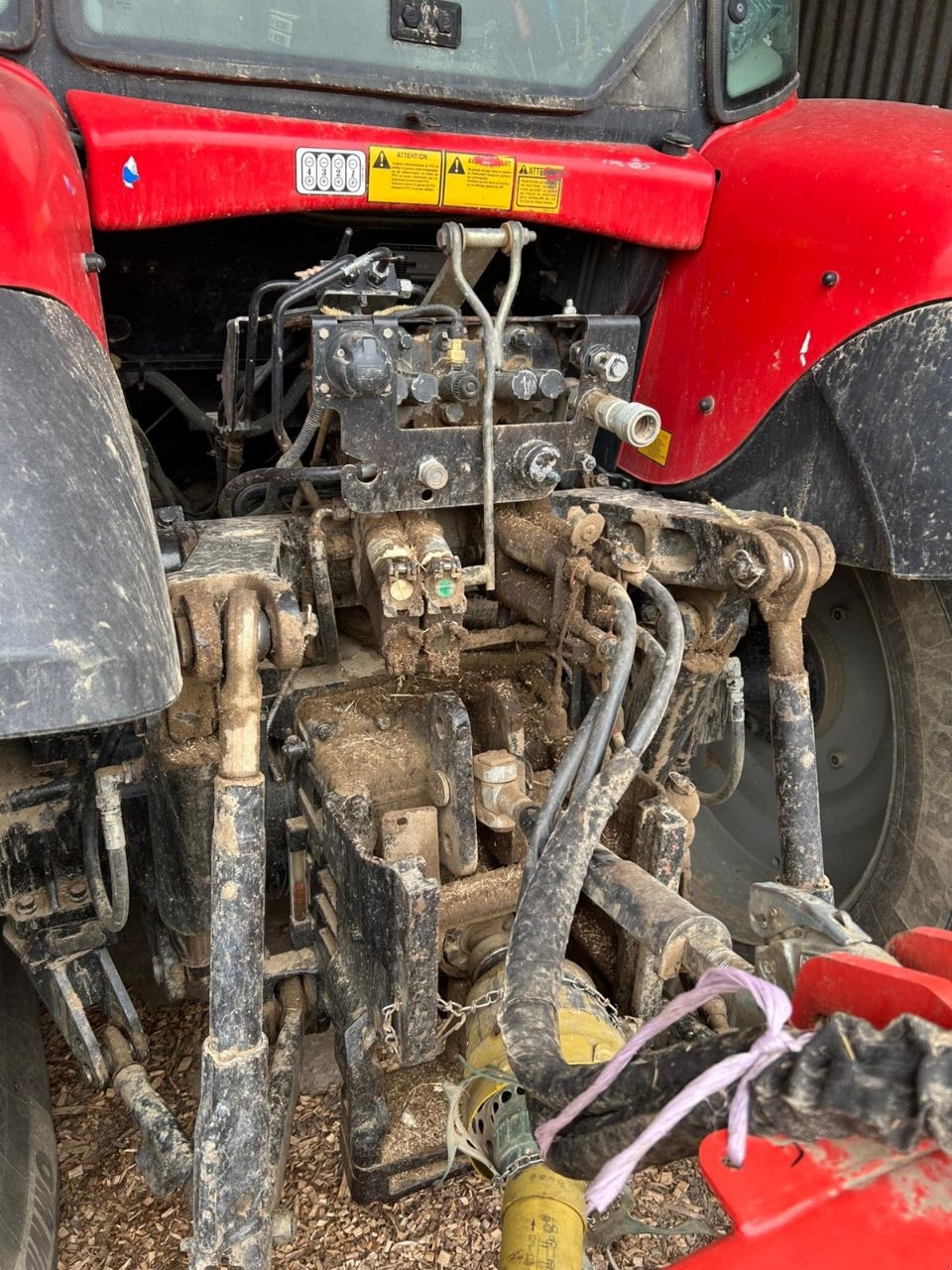 Traktor typu Massey Ferguson 6490 Dyna 6, Gebrauchtmaschine v MONTAUBAN DE BRETAGNE (Obrázek 7)