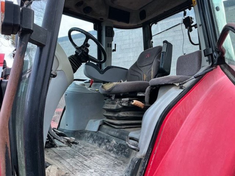 Traktor du type Massey Ferguson 6490, Gebrauchtmaschine en les hayons (Photo 6)