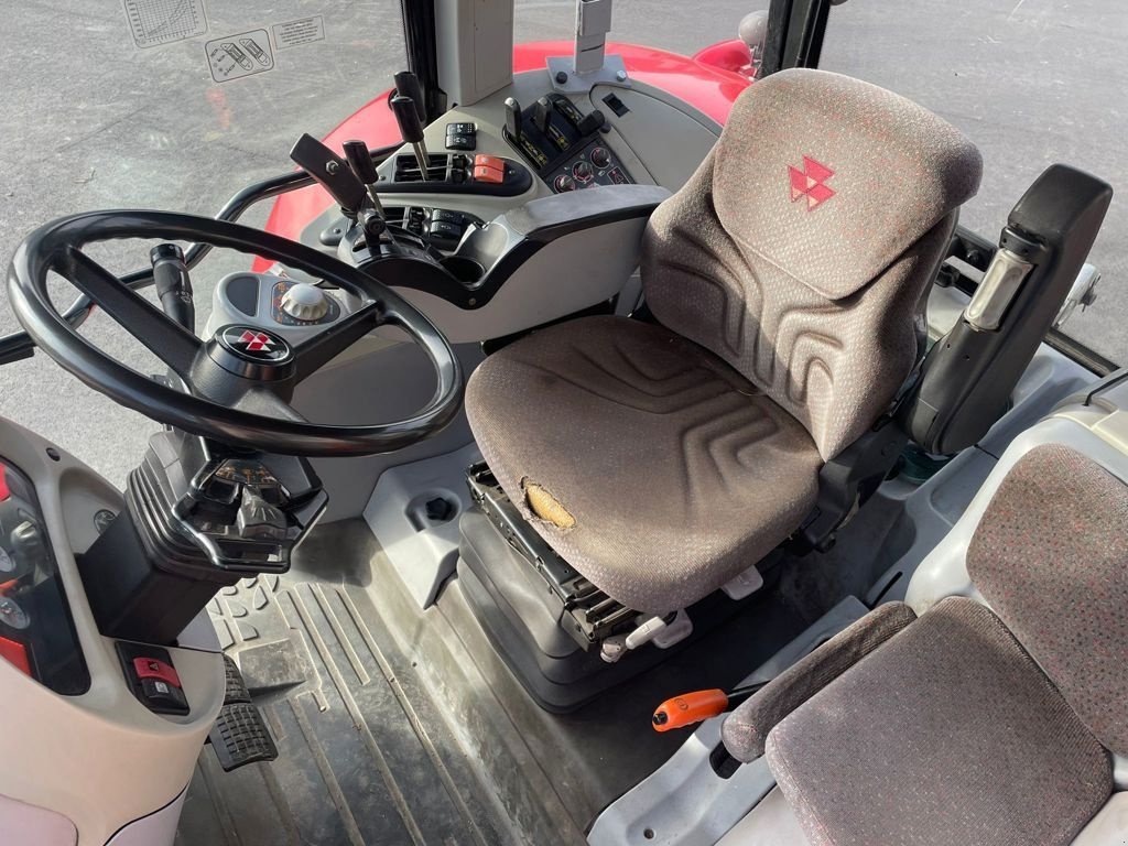Traktor типа Massey Ferguson 6495 DYNA-6 T3, Gebrauchtmaschine в MARIENHEEM (Фотография 7)