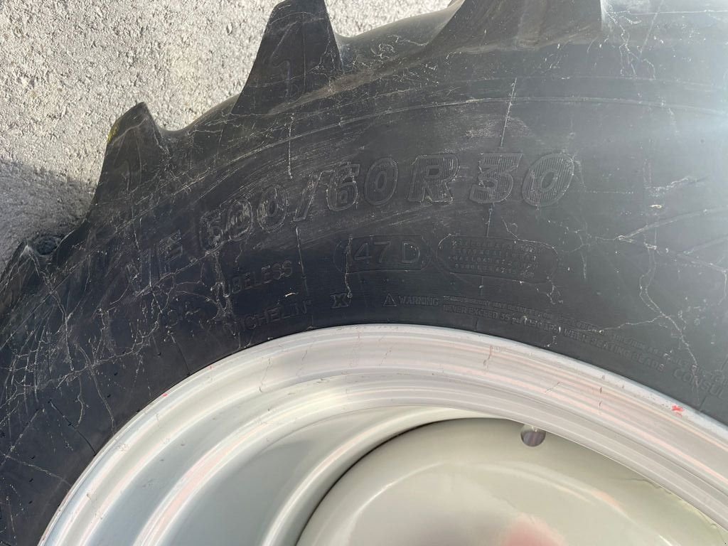 Traktor типа Massey Ferguson 6495 DYNA-6 T3, Gebrauchtmaschine в MARIENHEEM (Фотография 11)