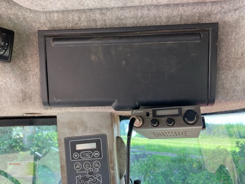 Traktor Türe ait Massey Ferguson 6495 Dynashift 4, Gebrauchtmaschine içinde Bordesholm (resim 5)