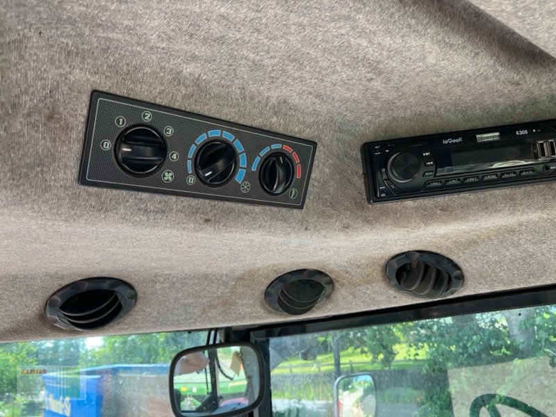 Traktor Türe ait Massey Ferguson 6495 Dynashift 4, Gebrauchtmaschine içinde Bordesholm (resim 7)