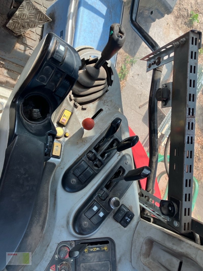 Traktor Türe ait Massey Ferguson 6495 Dynashift 4, Gebrauchtmaschine içinde Bordesholm (resim 8)