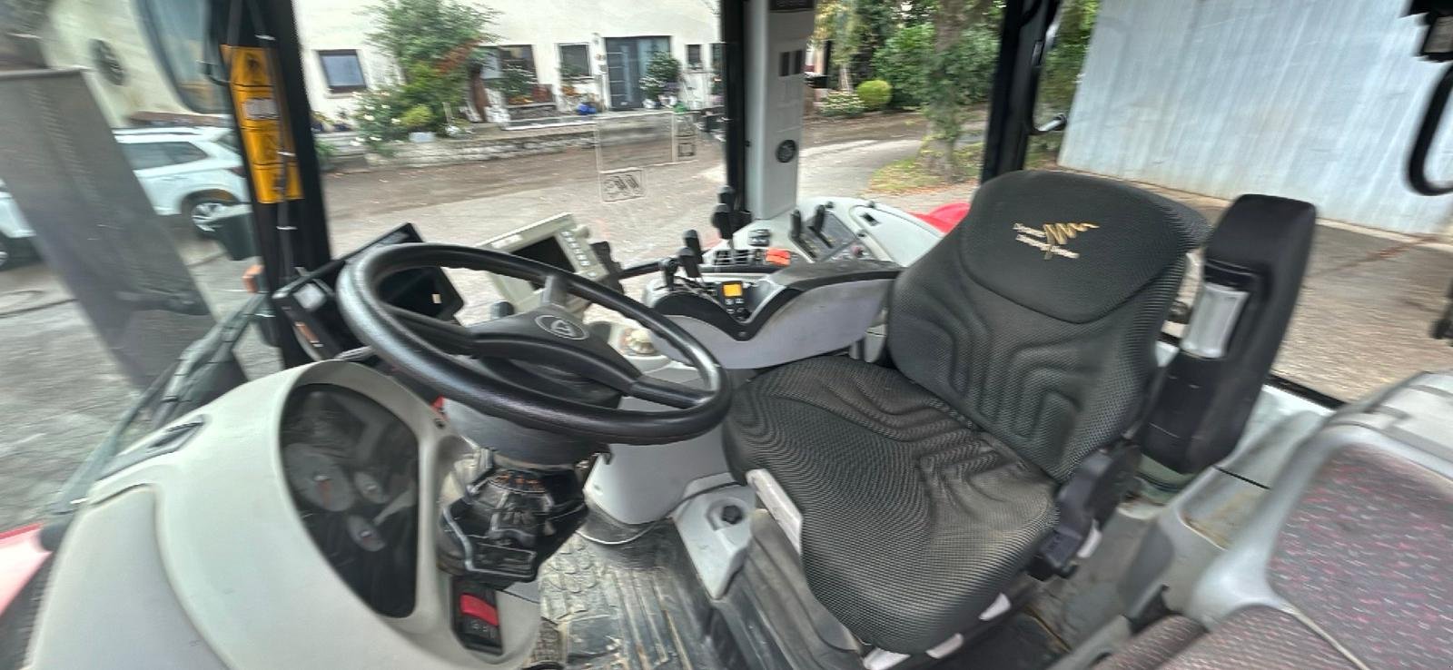 Traktor от тип Massey Ferguson 6497, Gebrauchtmaschine в Blaufelden-Wiesenbach (Снимка 11)