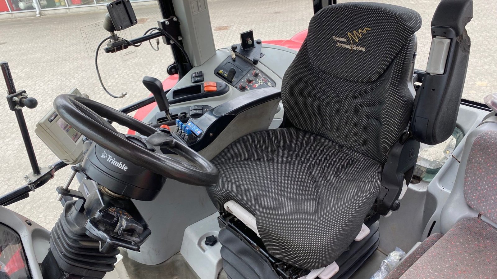 Traktor от тип Massey Ferguson 6499-Dyna 6, Gebrauchtmaschine в Ringe (Снимка 3)