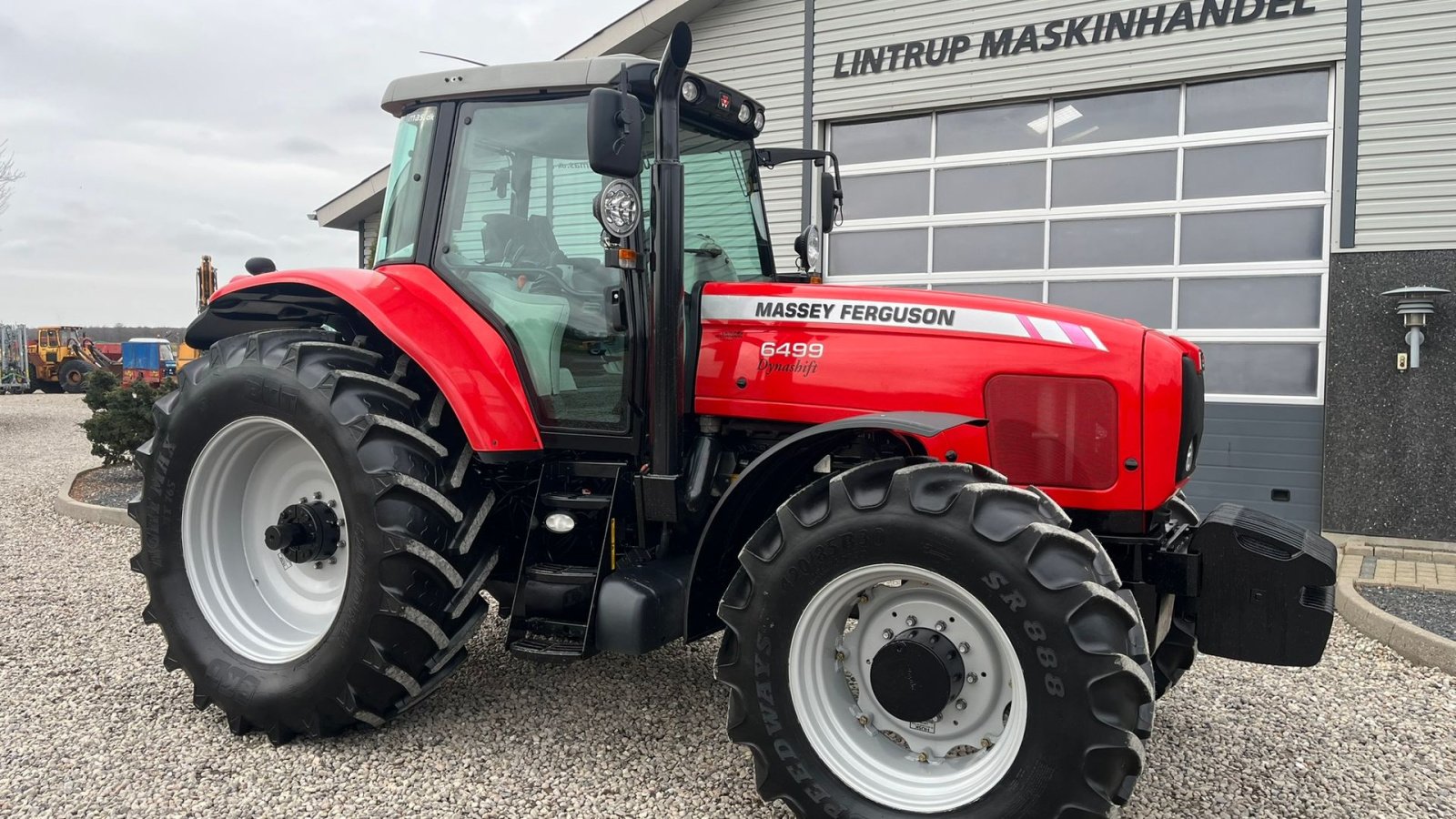 Traktor of the type Massey Ferguson 6499 Dynaschift, Gebrauchtmaschine in Lintrup (Picture 16)