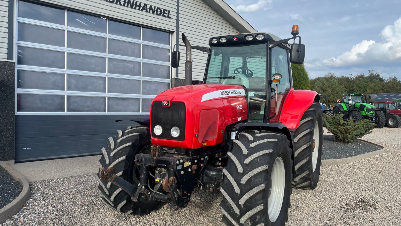 Traktor of the type Massey Ferguson 6499 Dynashift med frontlift og frontpto, Gebrauchtmaschine in Lintrup (Picture 10)