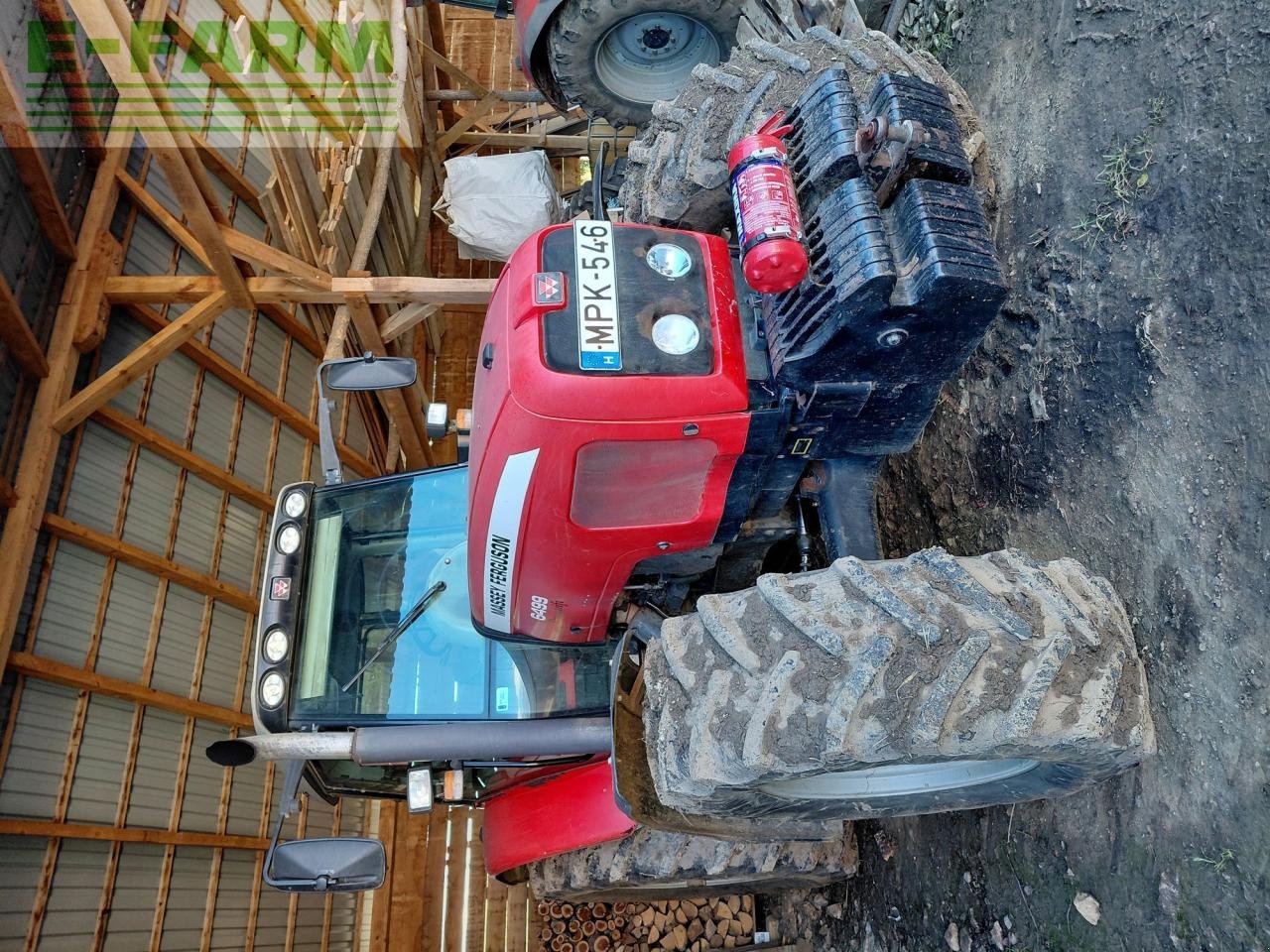 Traktor от тип Massey Ferguson 6499, Gebrauchtmaschine в Hamburg (Снимка 1)