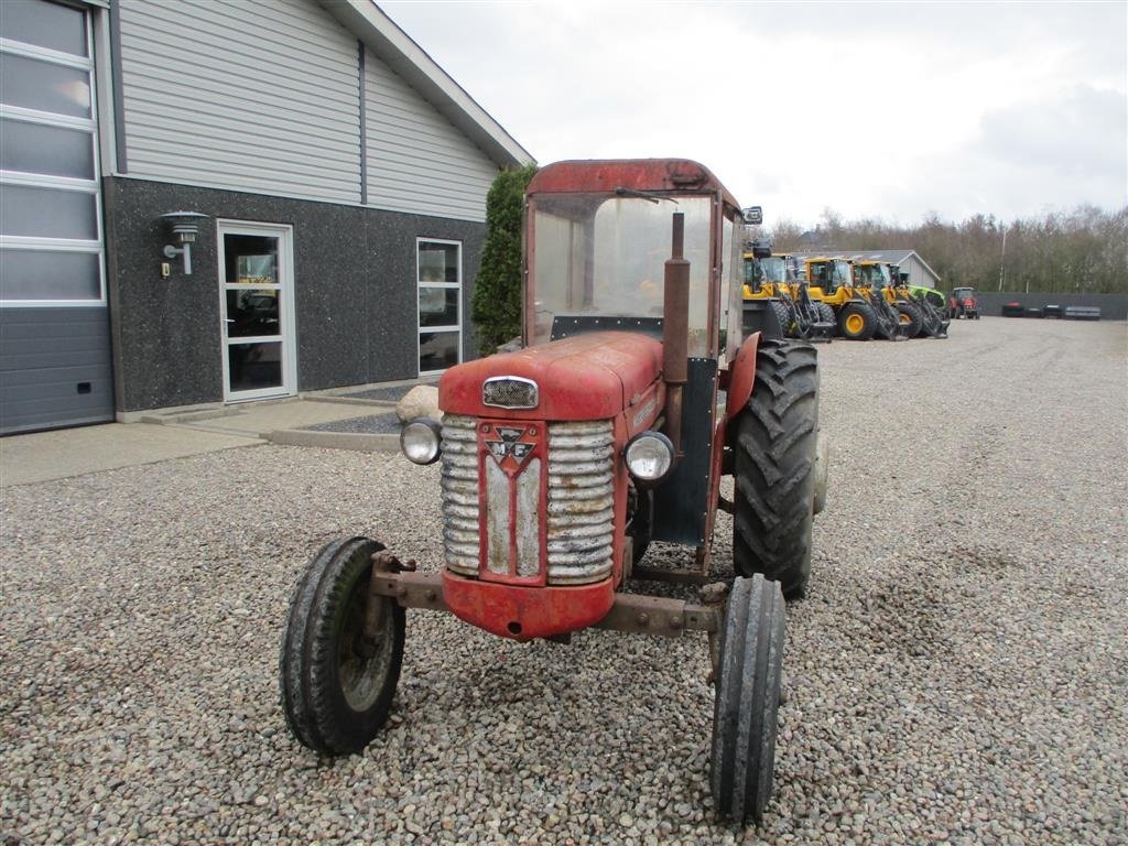 Traktor des Typs Massey Ferguson 65 Diesel traktor, Gebrauchtmaschine in Lintrup (Bild 8)