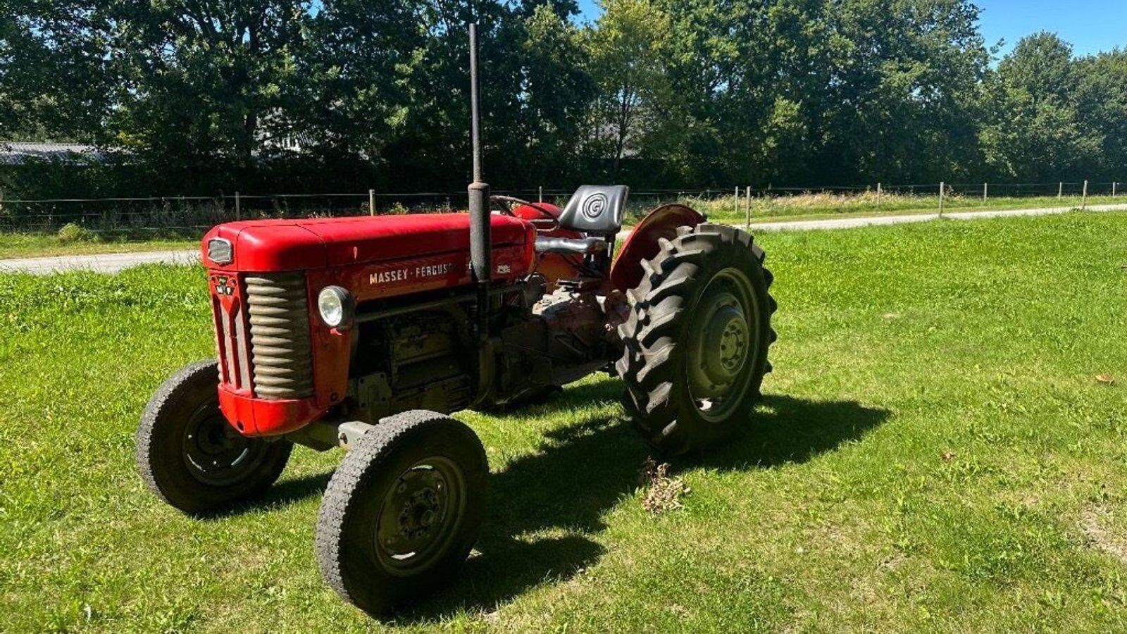 Traktor типа Massey Ferguson 65, Gebrauchtmaschine в Rødovre (Фотография 2)