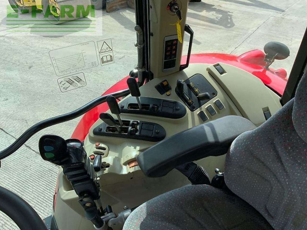 Traktor типа Massey Ferguson 6613 dyna 4 (st23798), Gebrauchtmaschine в SHAFTESBURY (Фотография 19)