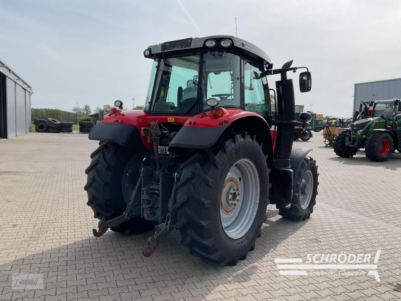 Traktor типа Massey Ferguson 6614 DYNA-6 EFFICIENT, Gebrauchtmaschine в Holdorf (Фотография 4)