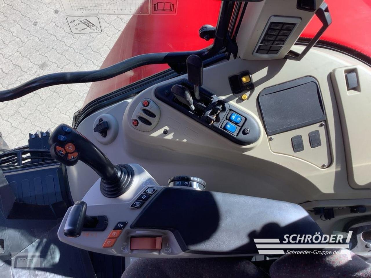 Traktor от тип Massey Ferguson 6614 DYNA-6 EFFICIENT, Gebrauchtmaschine в Völkersen (Снимка 12)