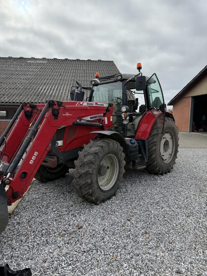 Traktor Türe ait Massey Ferguson 6614 DYNA VT, Gebrauchtmaschine içinde Skjern (resim 3)