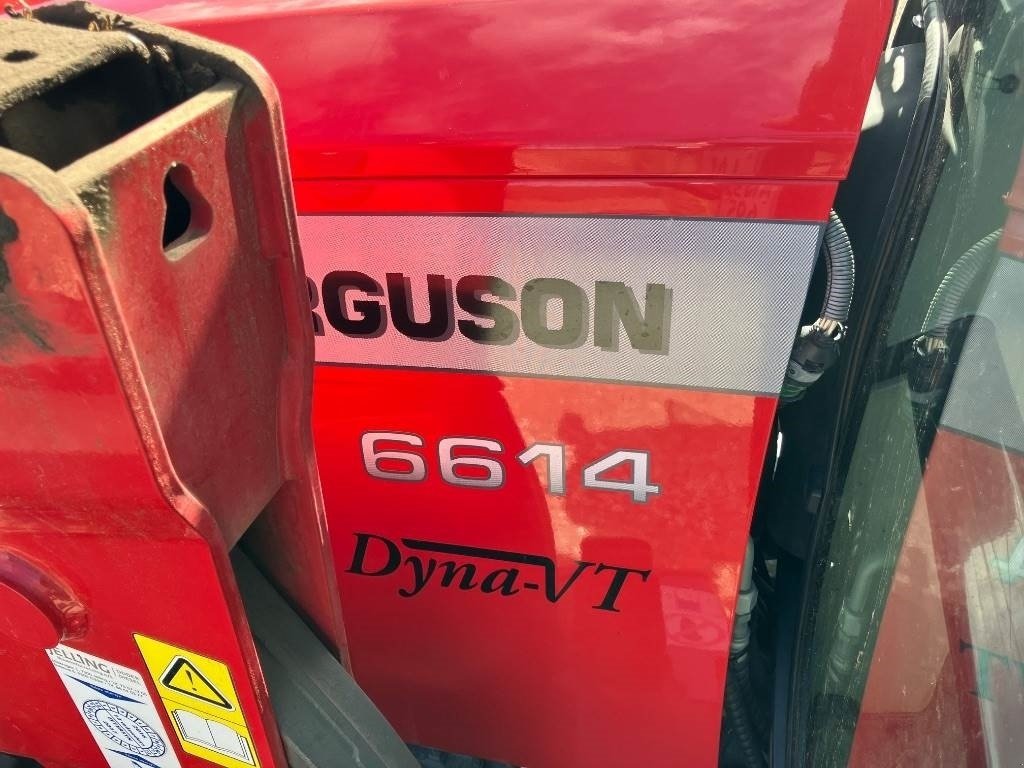 Traktor des Typs Massey Ferguson 6614, Gebrauchtmaschine in Hinnerup (Bild 2)