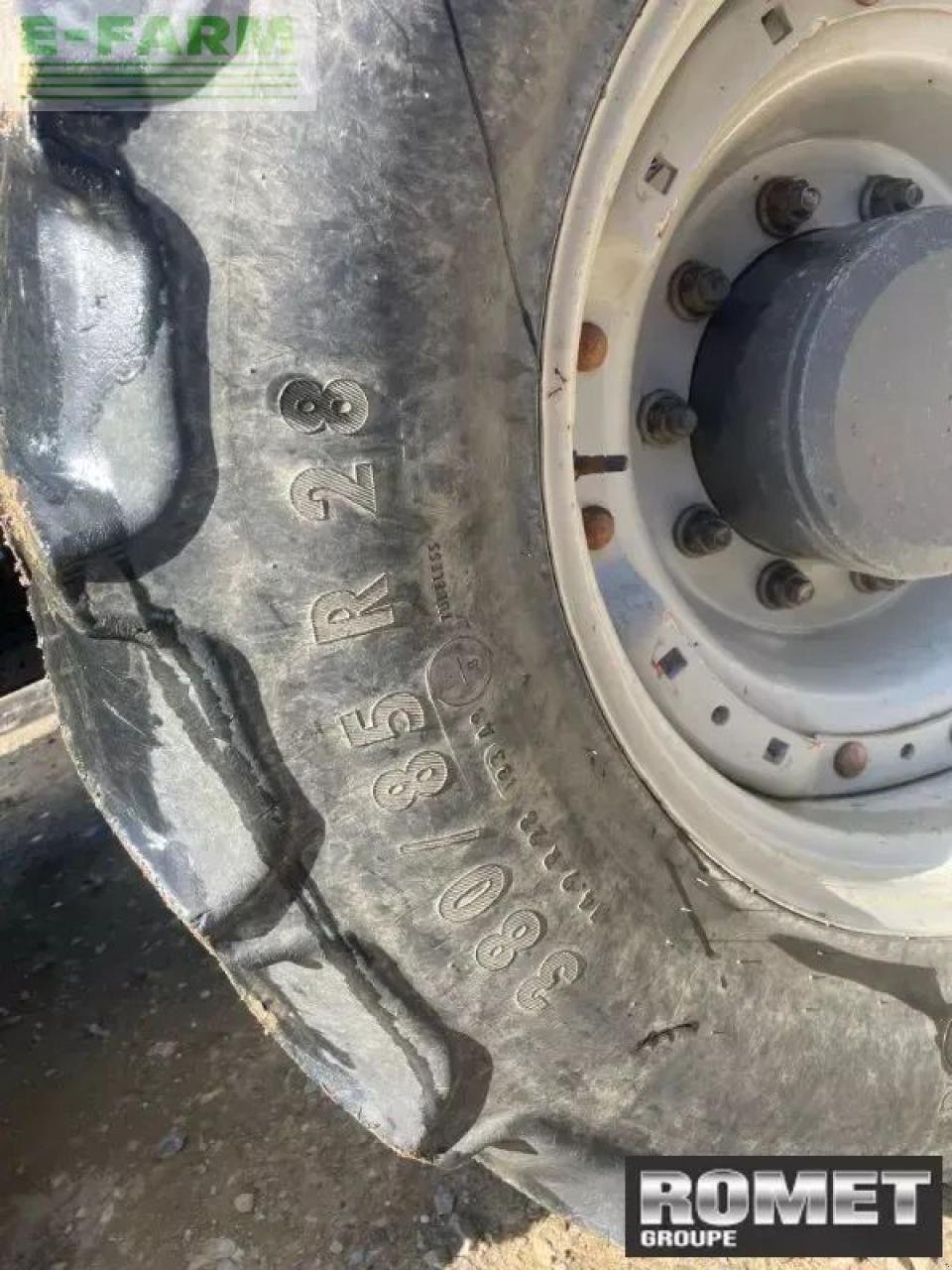 Traktor des Typs Massey Ferguson 6615 dv ef Efficient, Gebrauchtmaschine in GENNES-SUR-GLAIZE (Bild 5)