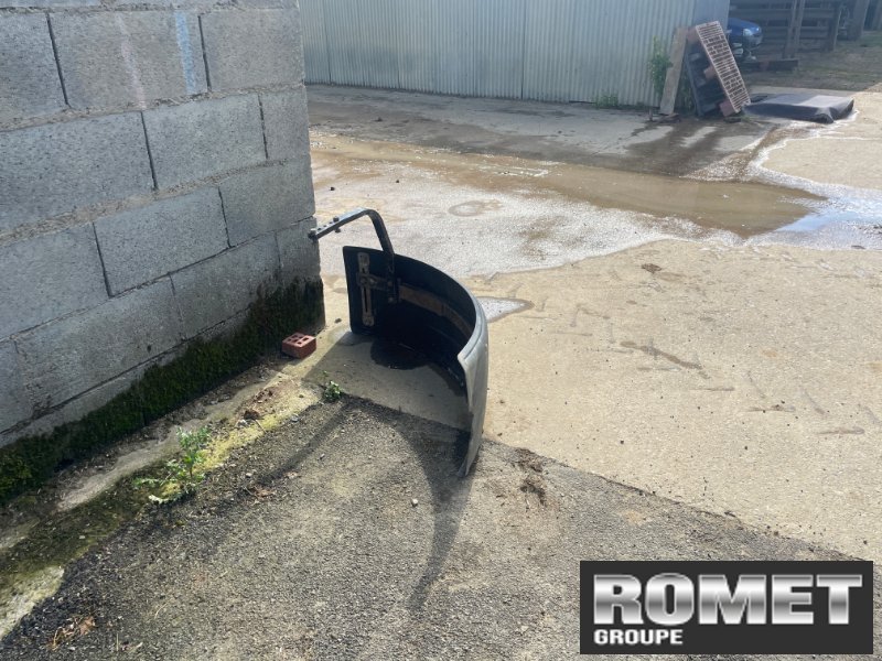 Traktor des Typs Massey Ferguson 6615 DV EF, Gebrauchtmaschine in Gennes sur glaize (Bild 11)