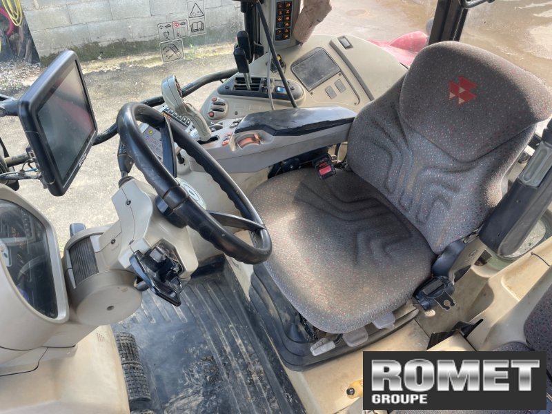 Traktor des Typs Massey Ferguson 6615 DV EF, Gebrauchtmaschine in Gennes sur glaize (Bild 8)