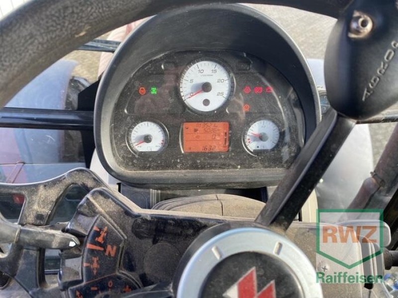 Traktor des Typs Massey Ferguson 6712, Gebrauchtmaschine in Kruft (Bild 10)