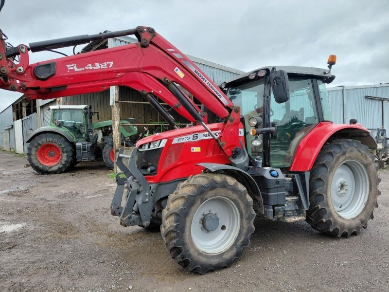 Traktor des Typs Massey Ferguson 6713 S D 6 EFFICIENT, Gebrauchtmaschine in BRAS SUR MEUSE