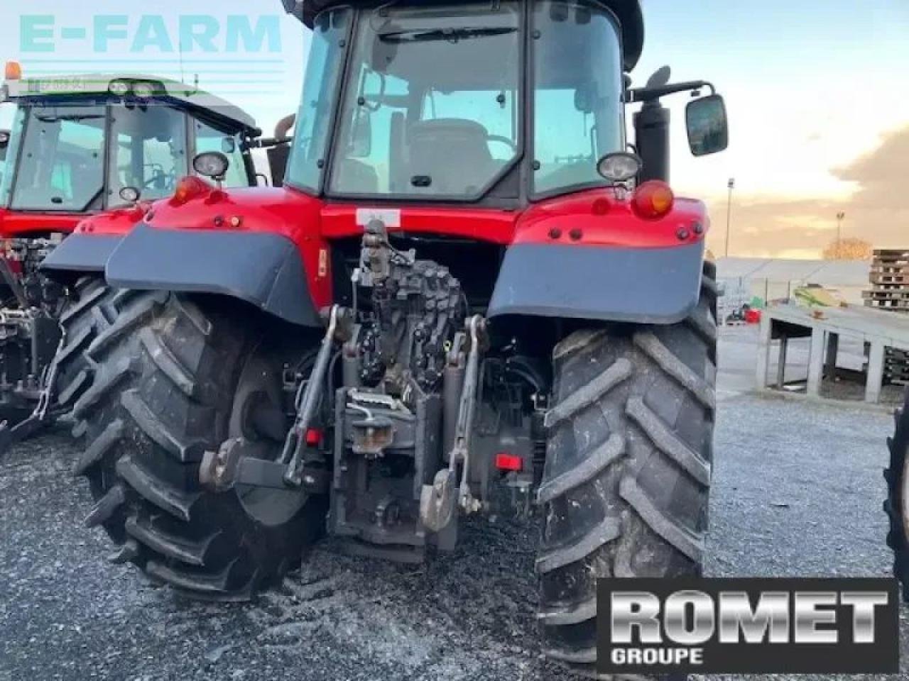 Traktor типа Massey Ferguson 6713 s d6 ef, Gebrauchtmaschine в GENNES-SUR-GLAIZE (Фотография 3)
