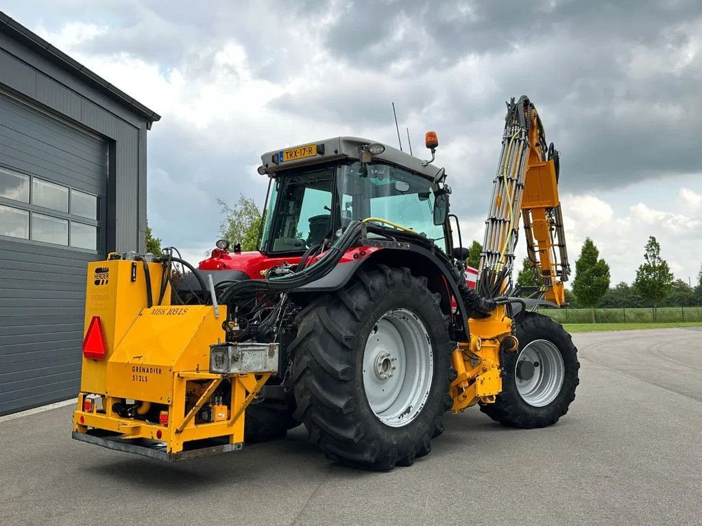 Traktor des Typs Massey Ferguson 6713S Dyna 6, Gebrauchtmaschine in BENNEKOM (Bild 3)