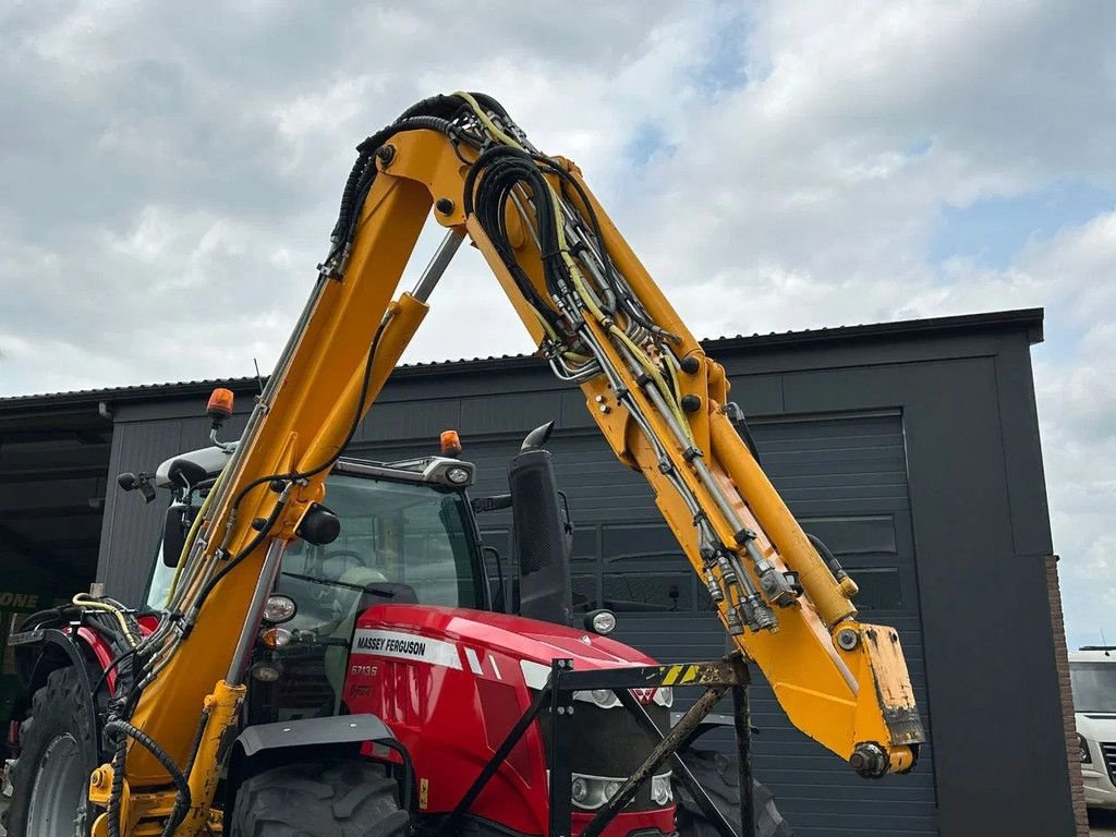 Traktor des Typs Massey Ferguson 6713S Dyna 6, Gebrauchtmaschine in BENNEKOM (Bild 11)
