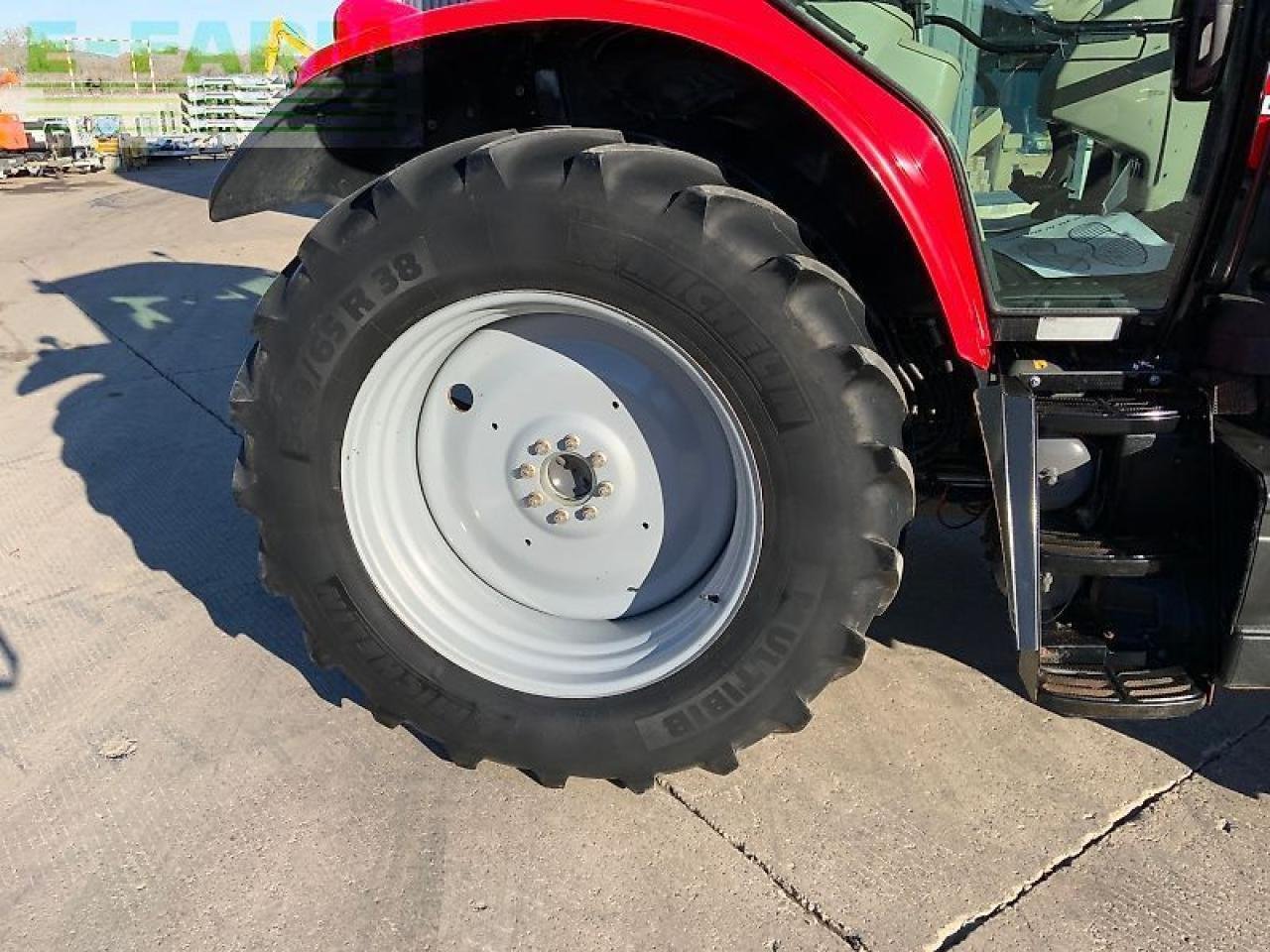 Traktor of the type Massey Ferguson 6714s dyna 6 tractor (st25200), Gebrauchtmaschine in SHAFTESBURY (Picture 9)