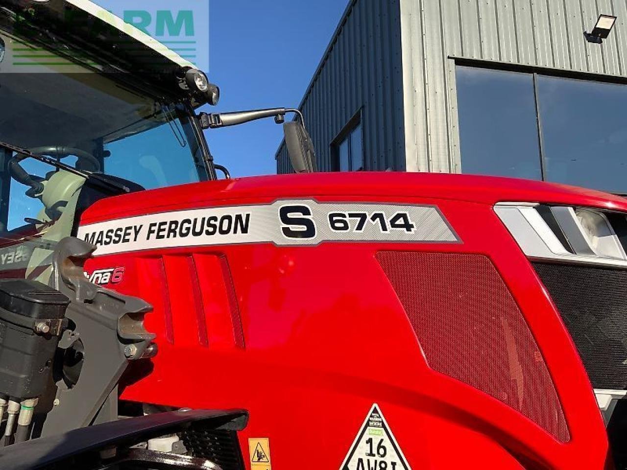 Traktor of the type Massey Ferguson 6714s dyna 6 tractor (st25200), Gebrauchtmaschine in SHAFTESBURY (Picture 14)