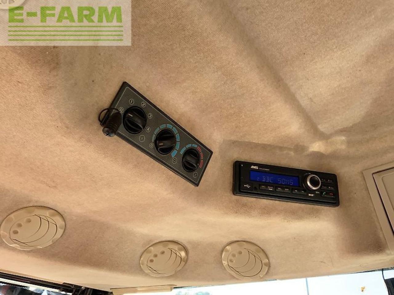 Traktor of the type Massey Ferguson 6714s dyna 6 tractor (st25200), Gebrauchtmaschine in SHAFTESBURY (Picture 19)