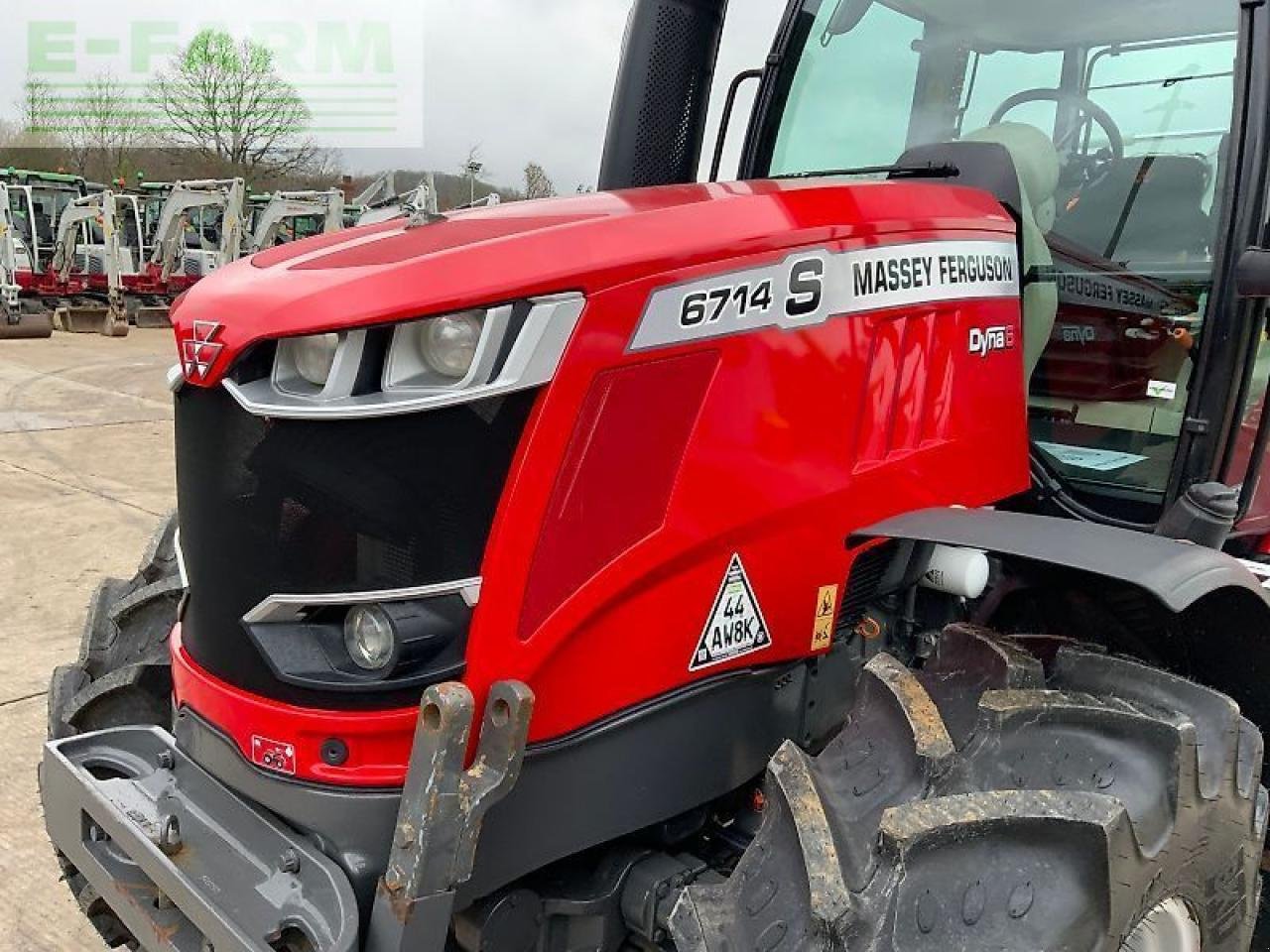 Traktor of the type Massey Ferguson 6714s dyna6 tractor (st25429), Gebrauchtmaschine in SHAFTESBURY (Picture 13)