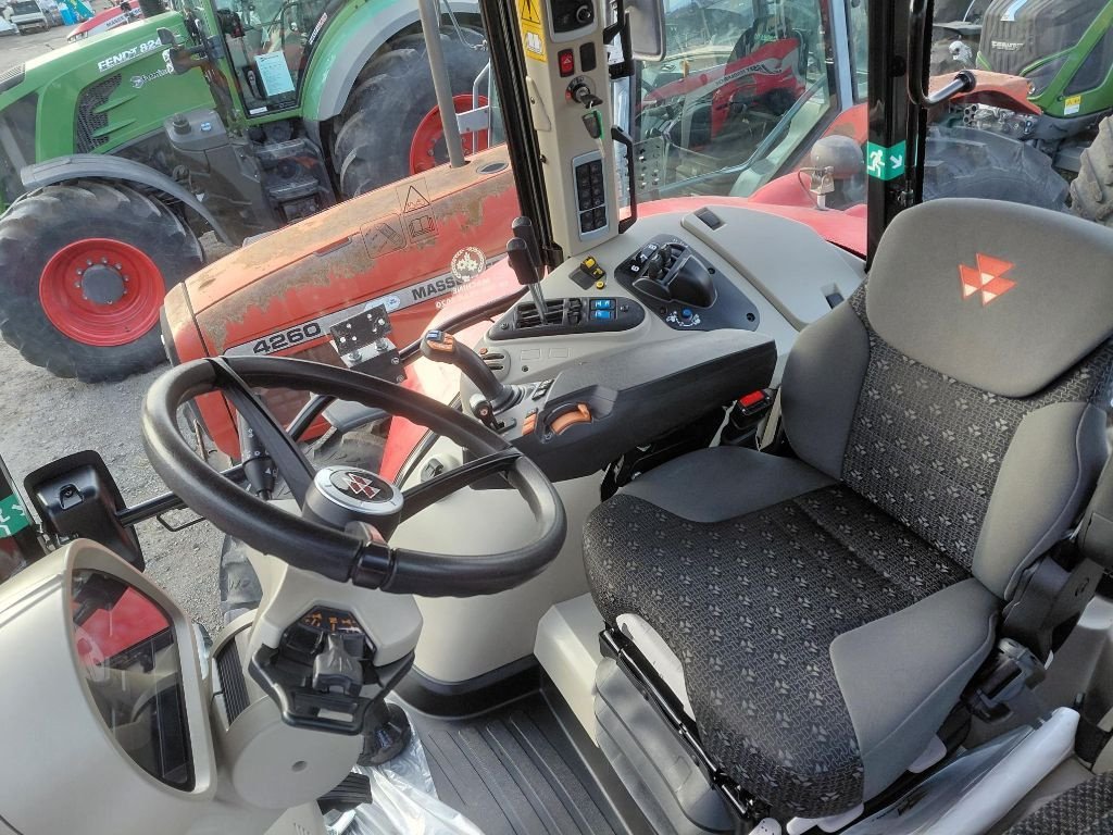 Traktor a típus Massey Ferguson 6715 S D 6 EFFICIENT, Gebrauchtmaschine ekkor: BRAS SUR MEUSE (Kép 9)