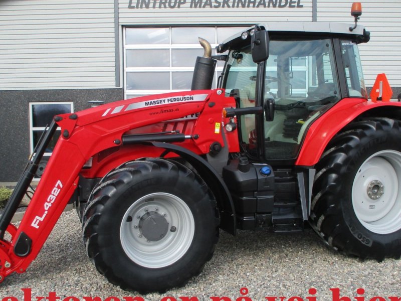 Traktor typu Massey Ferguson 6715 S Med front læsser. Læsser er meget lidt brugt., Gebrauchtmaschine v Lintrup (Obrázek 1)
