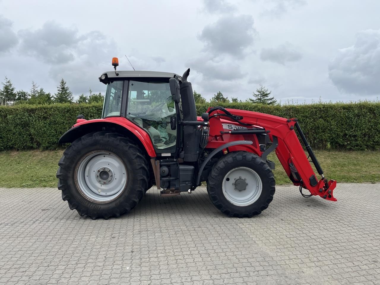 Traktor типа Massey Ferguson 6715S DYNA 6 EF, Gebrauchtmaschine в Videbæk (Фотография 5)