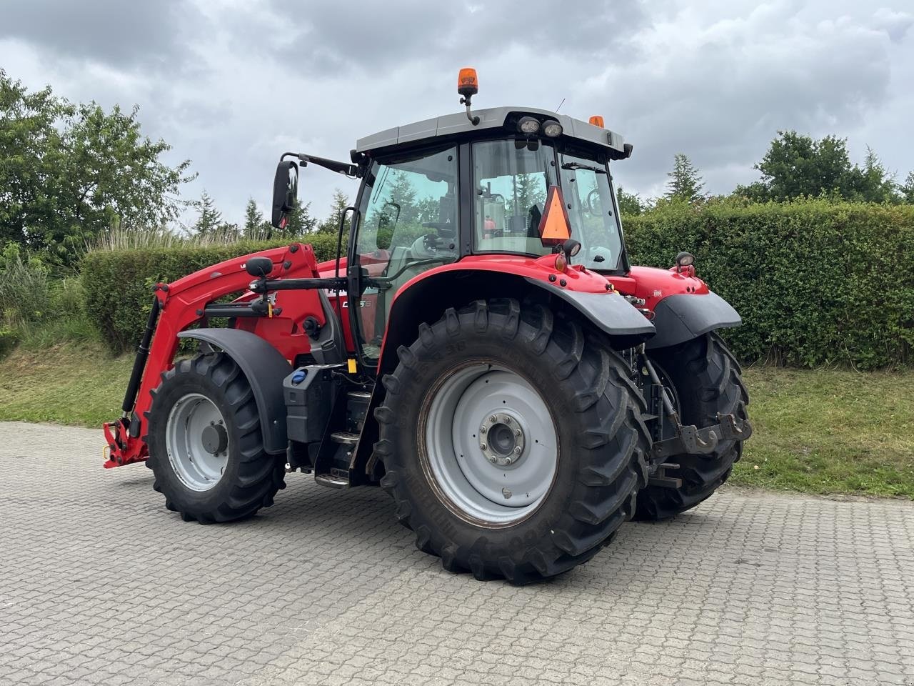 Traktor типа Massey Ferguson 6715S DYNA 6 EF, Gebrauchtmaschine в Videbæk (Фотография 4)