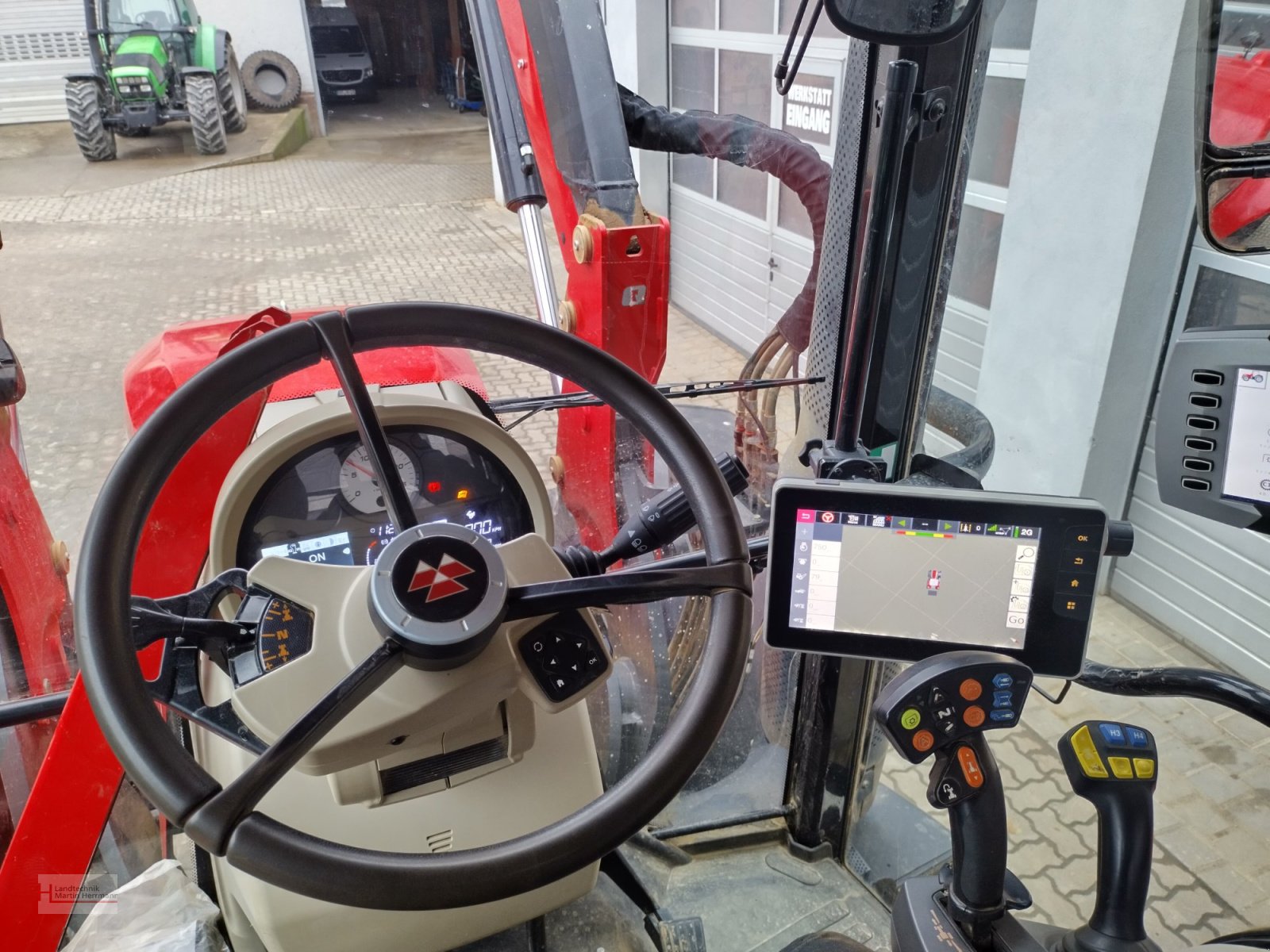 Traktor типа Massey Ferguson 6716 S Dyna VT, Gebrauchtmaschine в Steinfeld (Фотография 6)