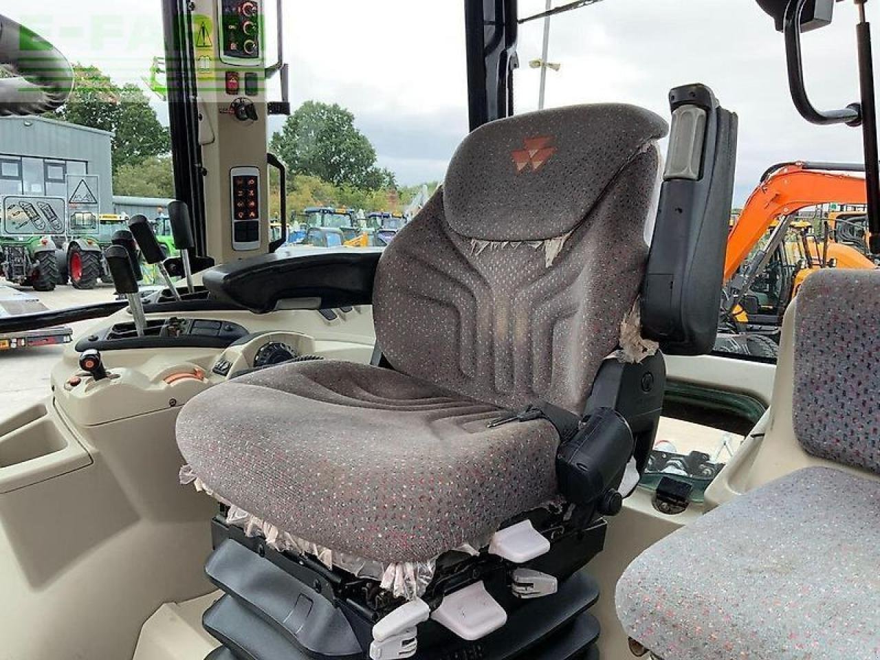 Traktor del tipo Massey Ferguson 6716s dyna 6 tractor (st24184), Gebrauchtmaschine en SHAFTESBURY (Imagen 15)