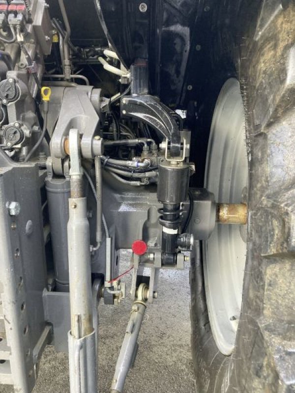 Traktor des Typs Massey Ferguson 6718 S DYNA-6 EXCLUSIVE, Gebrauchtmaschine in Wülfershausen an der Saale (Bild 9)