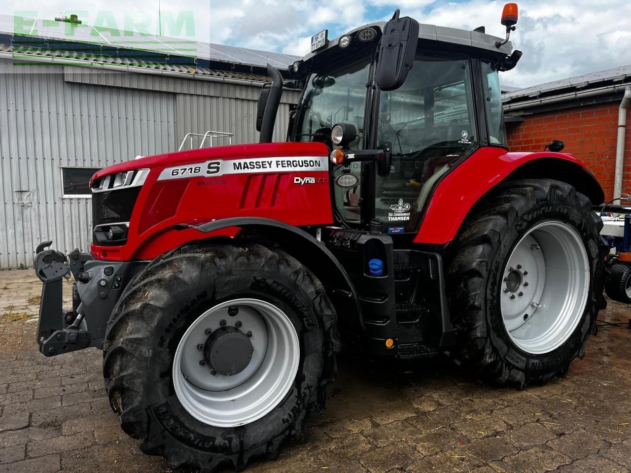 Traktor typu Massey Ferguson 6718S Dyna-VT, Gebrauchtmaschine w REUSSENKÖGE (Zdjęcie 1)