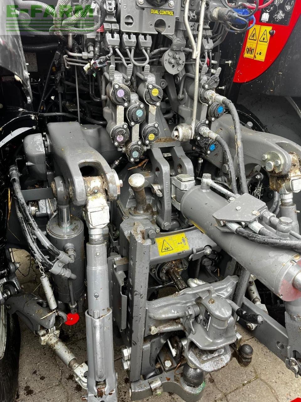 Traktor typu Massey Ferguson 6718S Dyna-VT, Gebrauchtmaschine w REUSSENKÖGE (Zdjęcie 11)