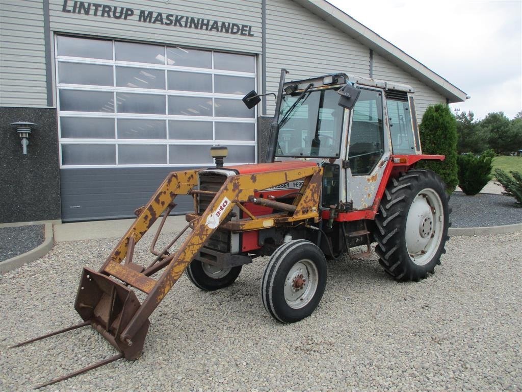 Traktor des Typs Massey Ferguson 675 Speedshift med frontlæsser, Gebrauchtmaschine in Lintrup (Bild 2)