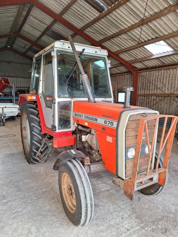 Traktor типа Massey Ferguson 675, Gebrauchtmaschine в Maribo (Фотография 1)