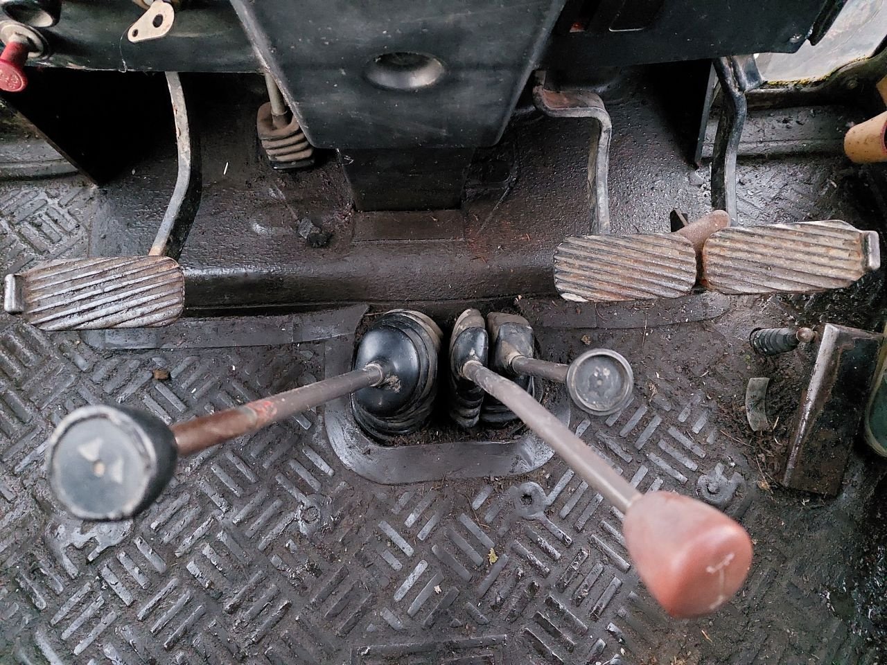 Traktor типа Massey Ferguson 675, Gebrauchtmaschine в Ouderkerk aan den IJssel (Фотография 9)