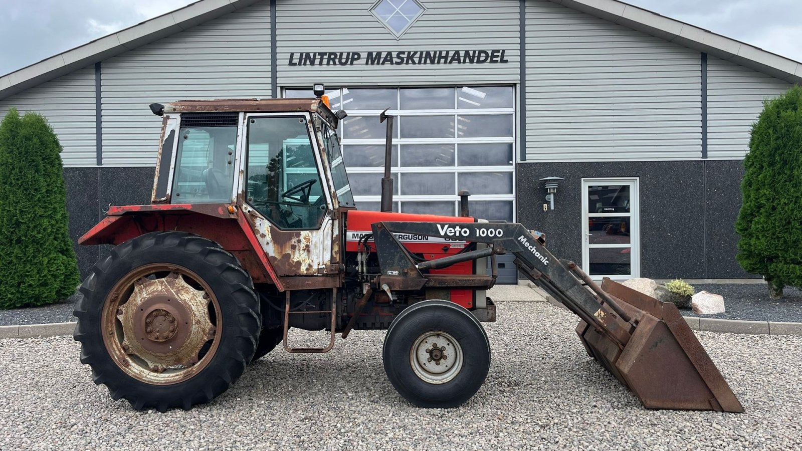 Traktor van het type Massey Ferguson 690 Speedshift med frontlæsser, Gebrauchtmaschine in Lintrup (Foto 19)