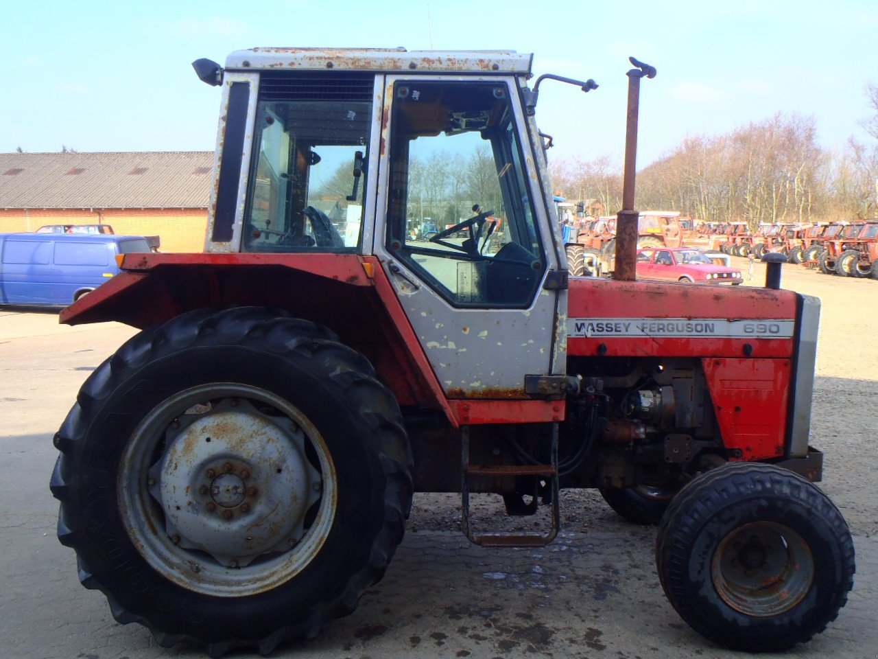Traktor typu Massey Ferguson 690, Gebrauchtmaschine v Viborg (Obrázek 2)