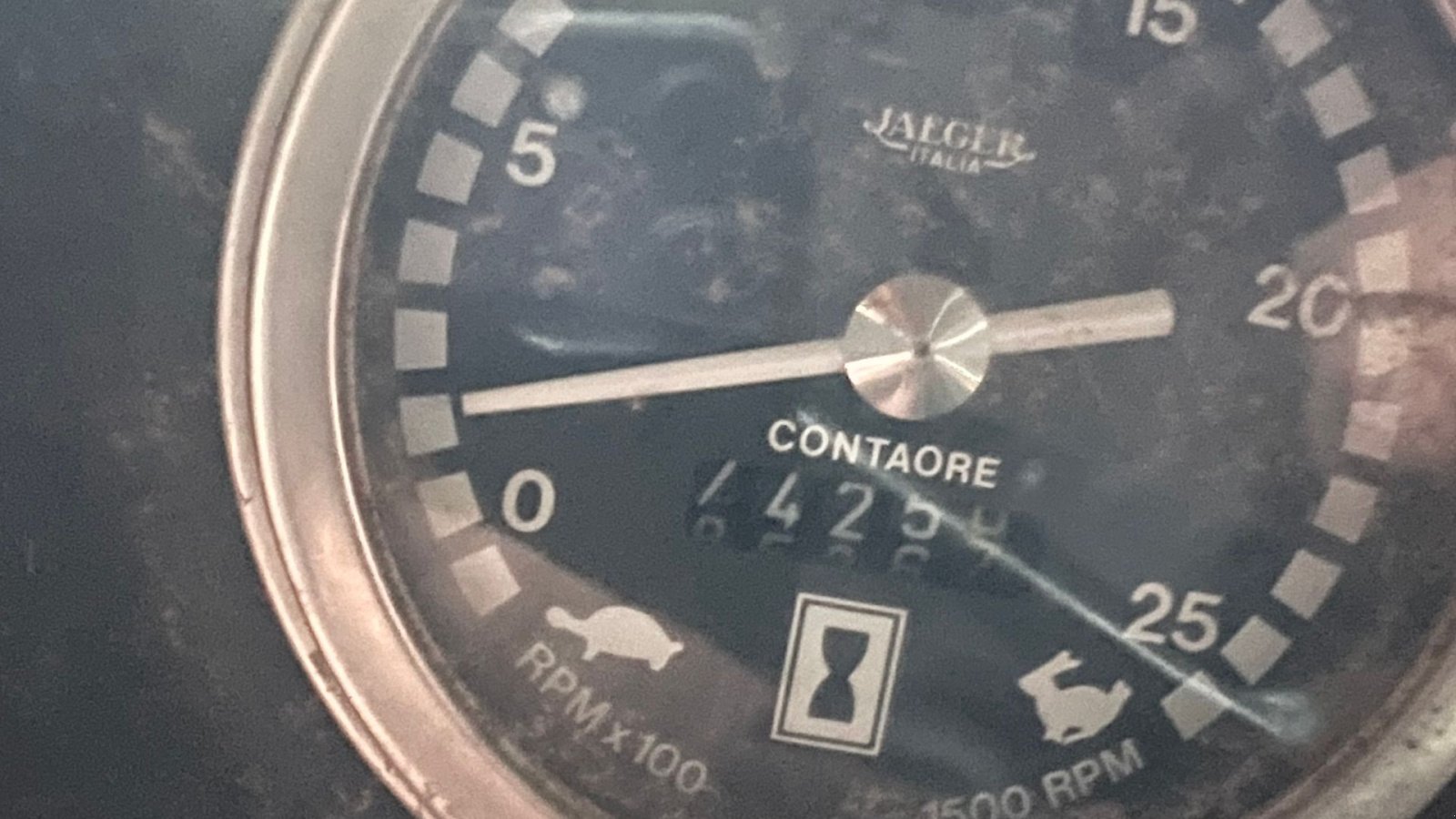 Traktor типа Massey Ferguson 690, Gebrauchtmaschine в Brønderslev (Фотография 12)