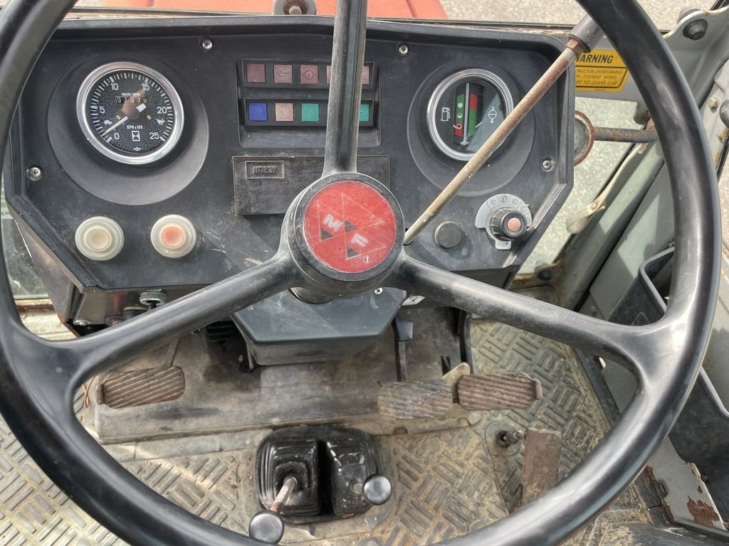 Traktor a típus Massey Ferguson 690, Gebrauchtmaschine ekkor: Callantsoog (Kép 5)