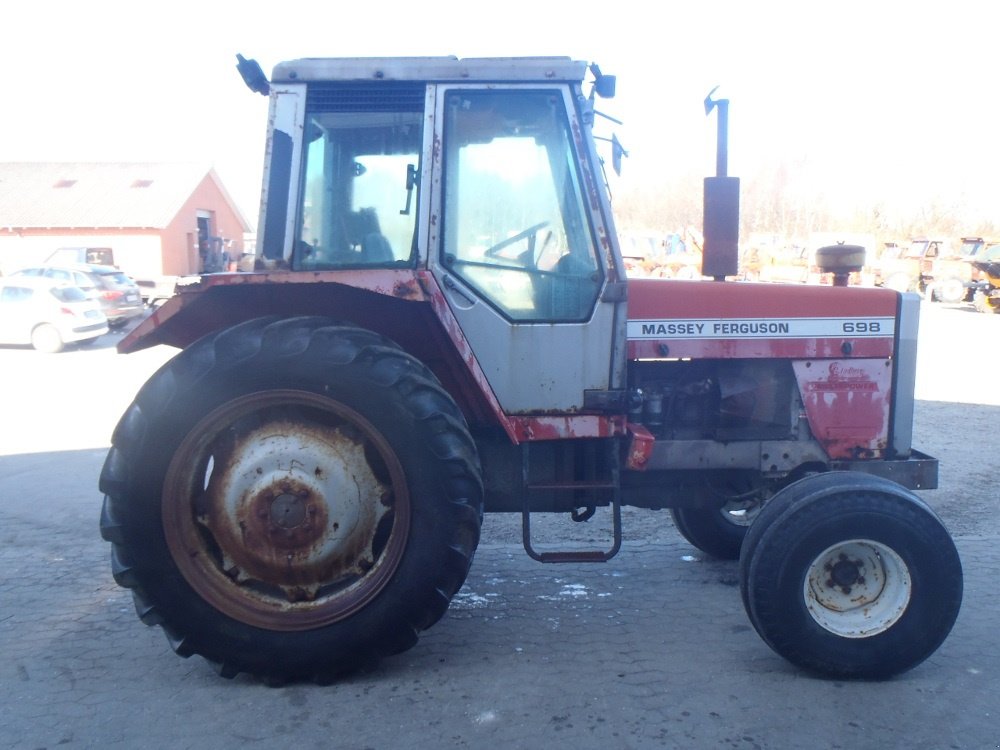 Traktor des Typs Massey Ferguson 698, Gebrauchtmaschine in Viborg (Bild 3)